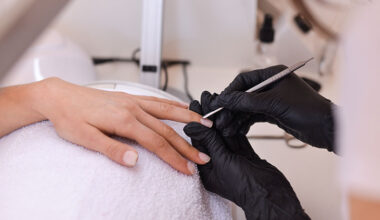 Ranking akryli do paznokci – TOP 10 pudrów akrylowych do manicure i pedicure